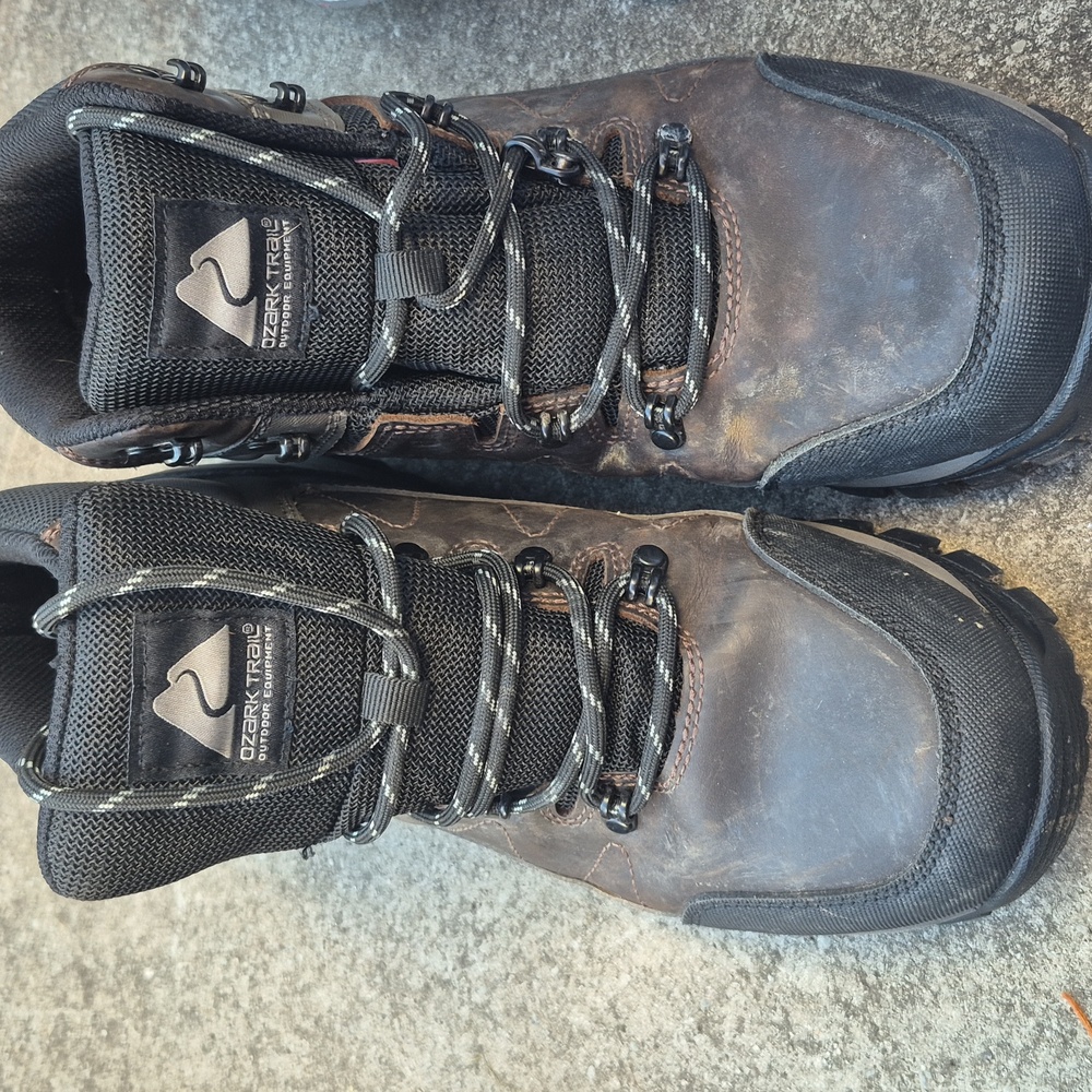 Ozark Trail Men's Black and Brown Hiking Boots